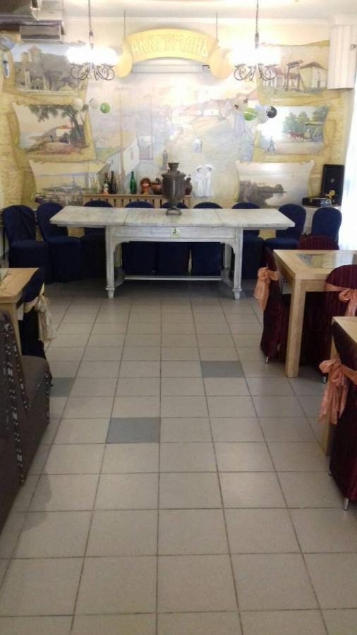 Fiesta Hotell Bilhorod-Dnistrovsʼkyy Exteriör bild