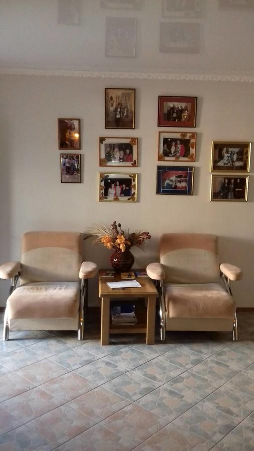 Fiesta Hotell Bilhorod-Dnistrovsʼkyy Exteriör bild